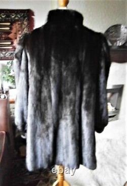 Amazing vtg BLACKGLAMA FEMALE mink fur jacket HUGE sleeves, ROUNDED edges, MINT