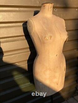 Kennett & Lindsell Ltd Dressmakers Tailor's Female Dummy Mannequin