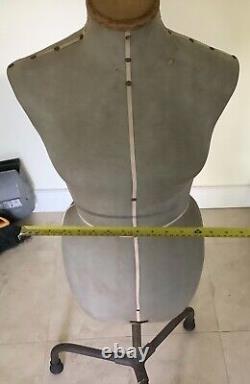 Vintage Singer Dressmakers Mannequin, Tailors Dummy, Shop Display