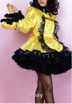 Fille de chambre sexy Sissy en satin jaune verrouillable et sur mesure costume de cosplay à la queue duveteuse