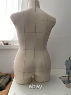 Formes élégantes Mannequin de couturière taille 14UK (Extra large) en parfait état