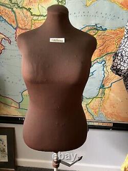 Mannequin de couturier rétro vintage grande taille