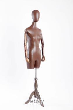 Mannequin de couturière B-17T-G en bois avec queue féminine, ajustable à la main, et couverture en imitation cuir de qualité médiocre.