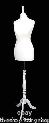 Mannequin de couturière de taille 8 pour femme, de luxe, avec buste blanc et support blanc.