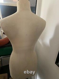 Mannequin de tailleur Stockman Paris breveté A. D. G. D. 50459 Taille 42