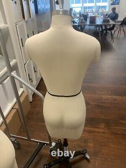 Mannequin féminin sur mesure