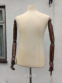 Mannequin masculin en bois vintage avec bras articulés, support en métal